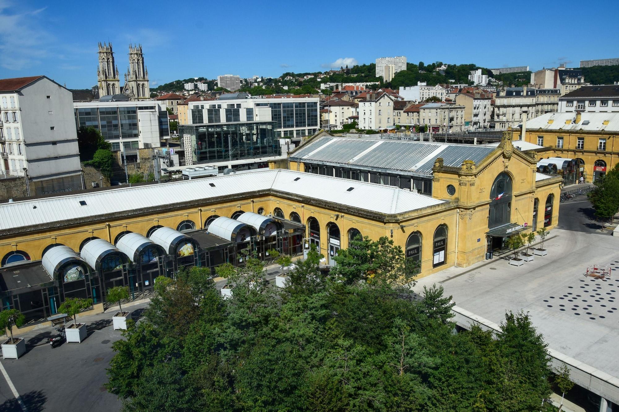 Ibis Nancy Centre Gare Et Congres Hotel Ngoại thất bức ảnh